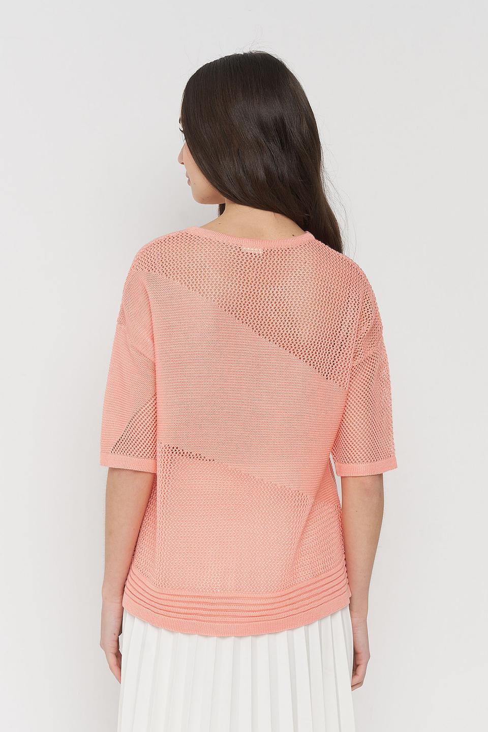 Джемпер VAY розовый с ажурной вставкой