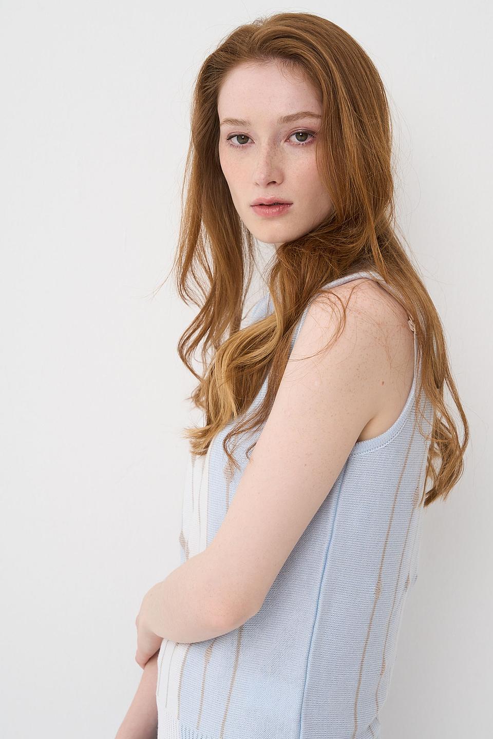 Джемпер BE YOU голубой в полоску без рукавов