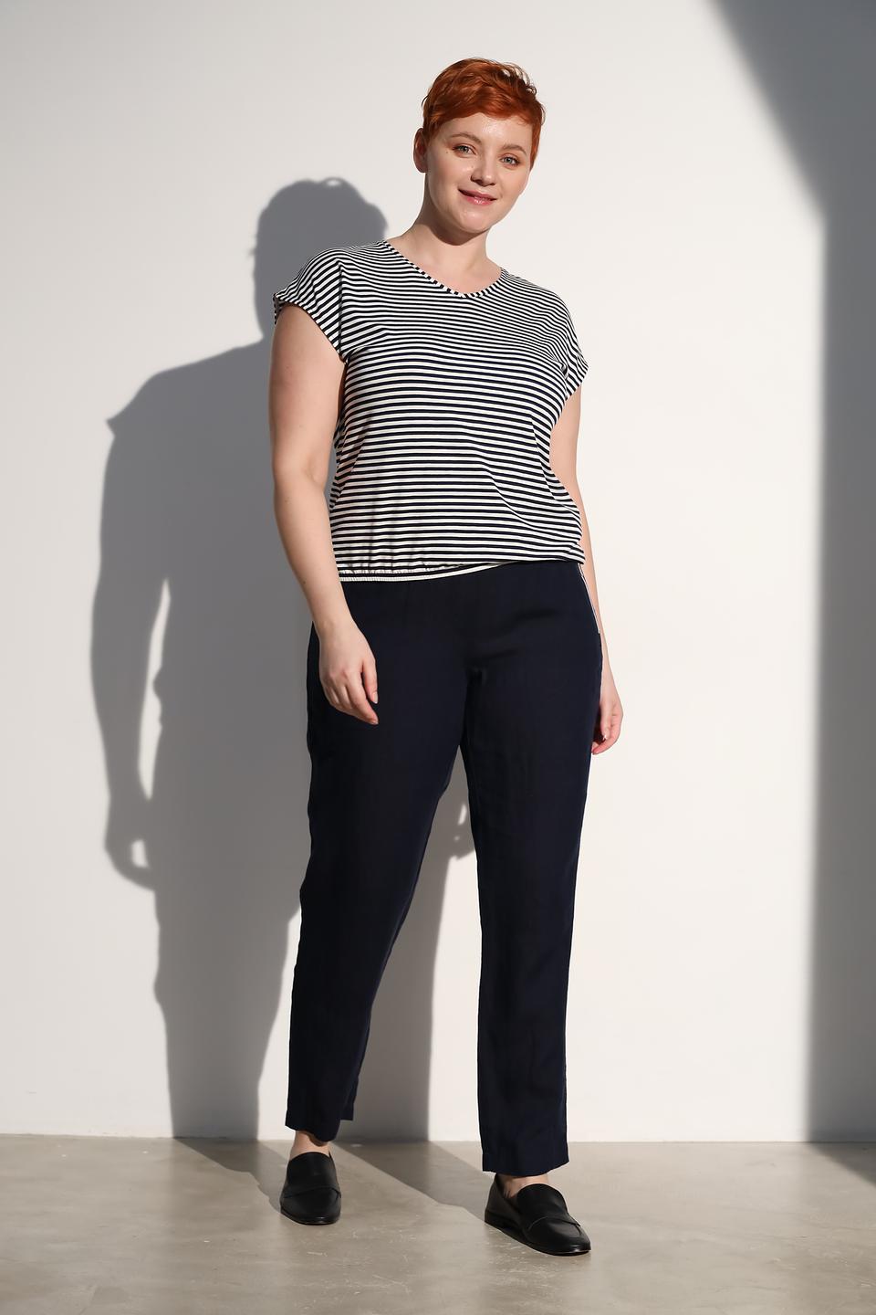 Брюки классические Doris Streich темно-синие