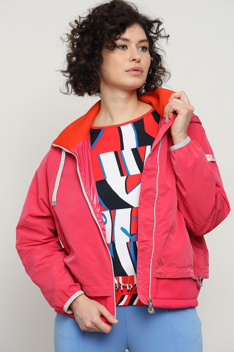 Куртка Frieda and Freddies малиновая с капюшоном