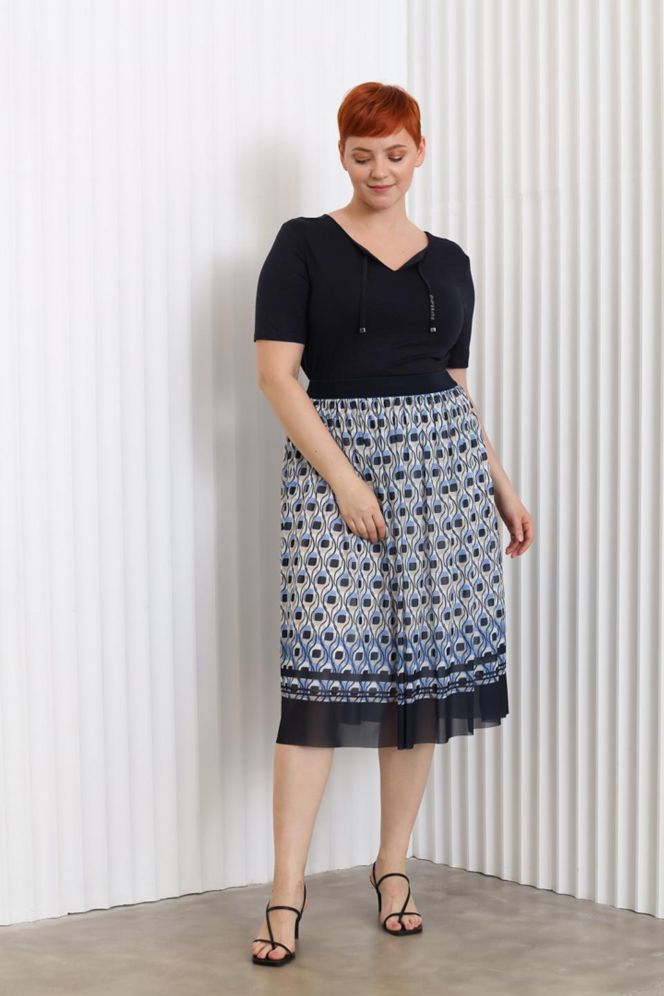 Блуза Lebek с V-образным вырезом чёрный