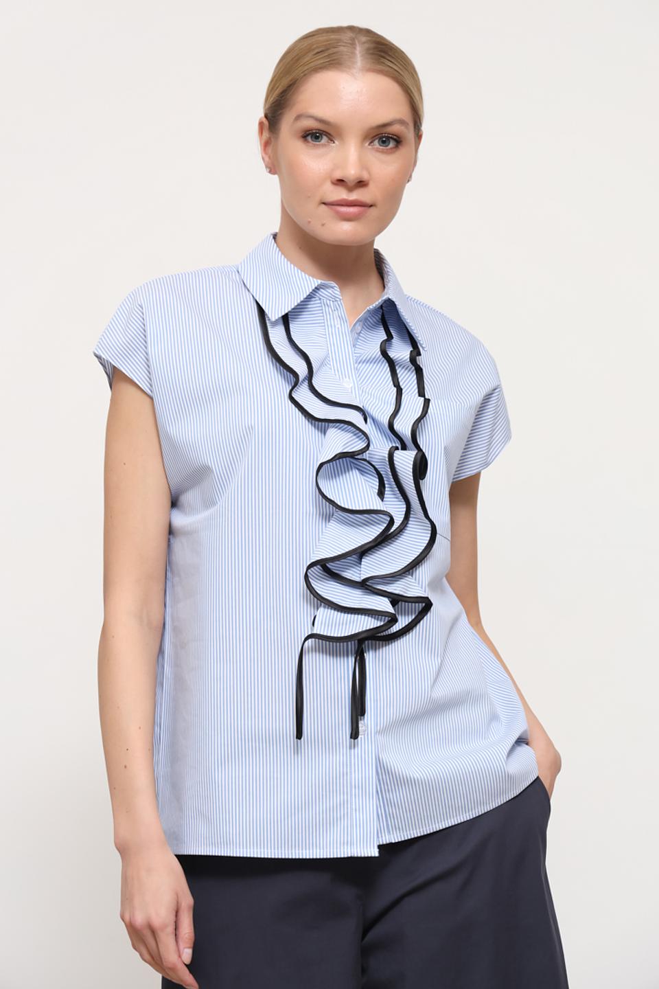 Рубашка Apart с рюшами голубая