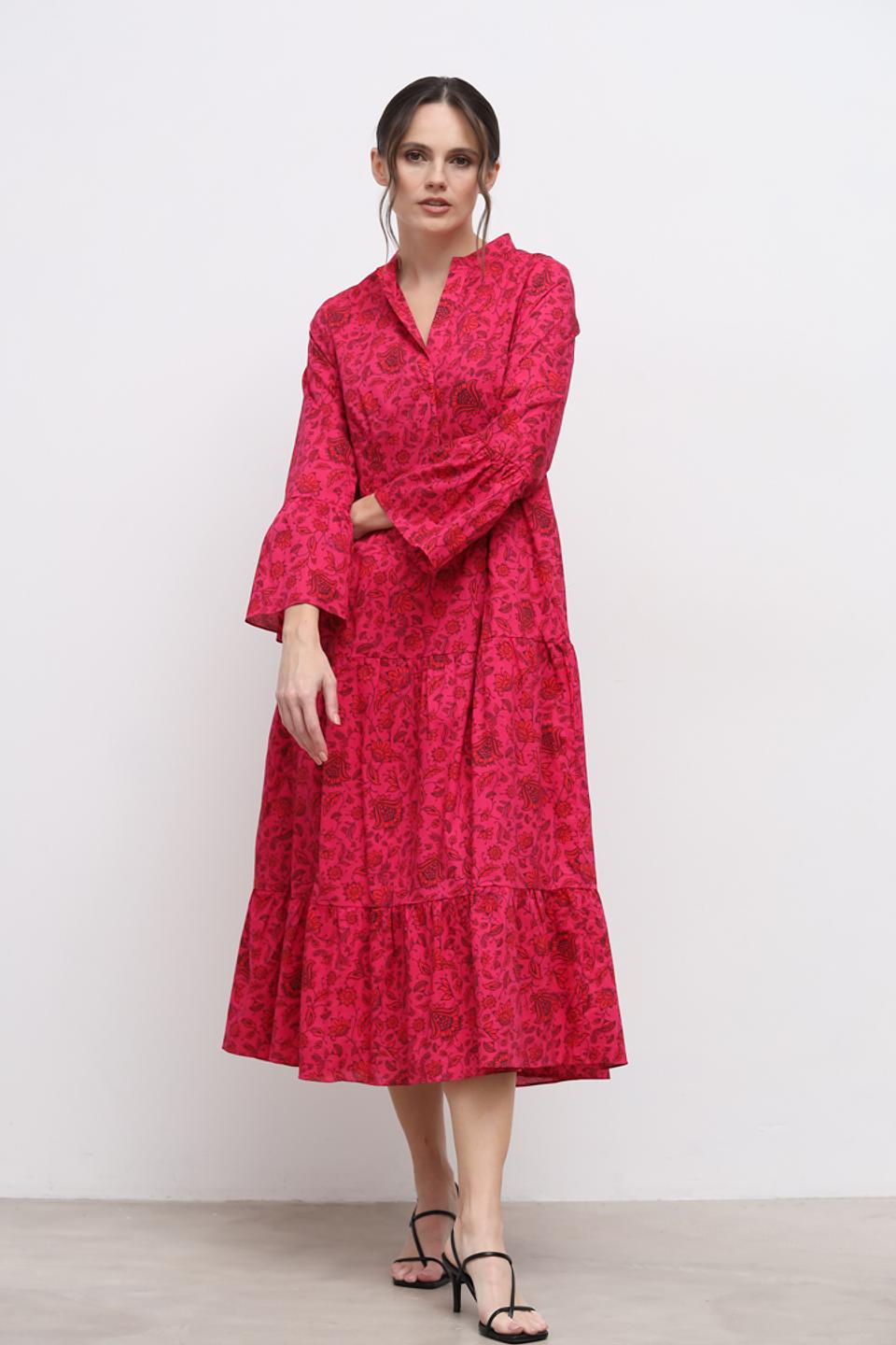 Платье Apart с цветочным принтом