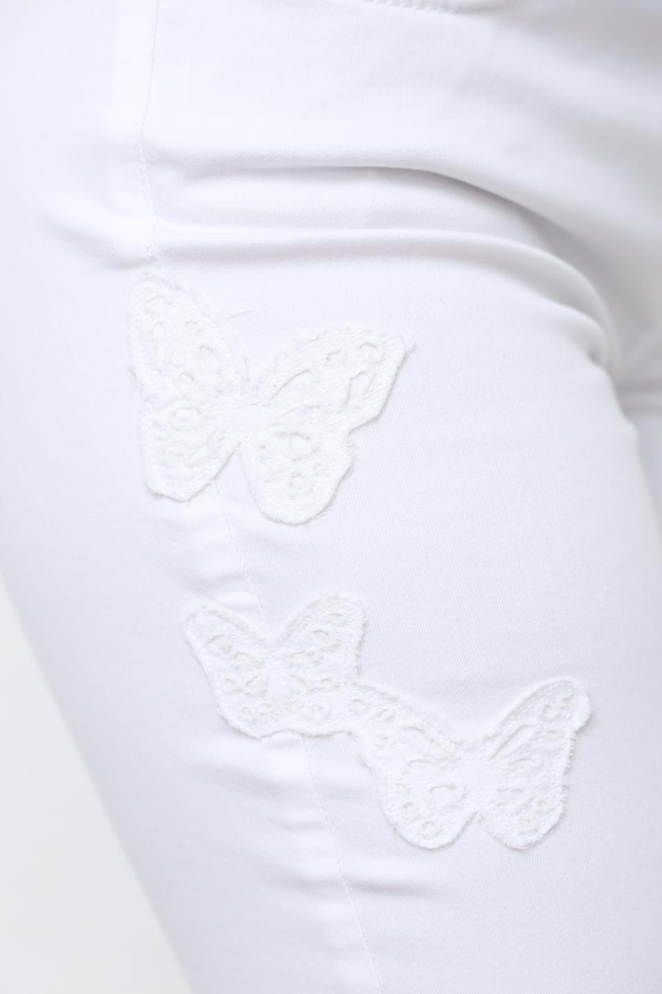 Джинсы Angels с вышивкой бабочками