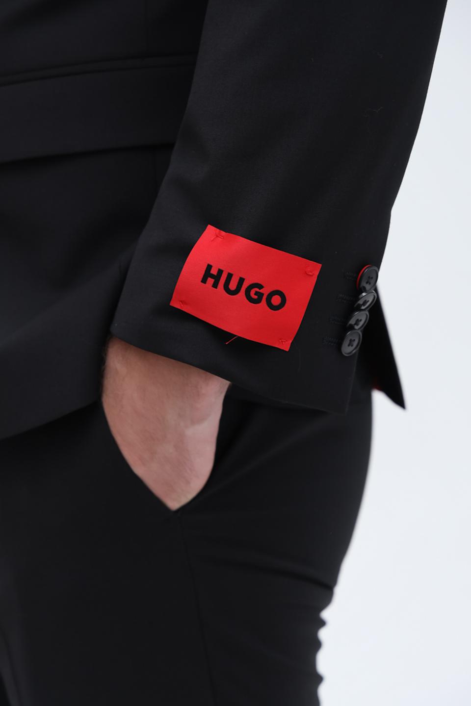 Костюм классический Hugo чёрный