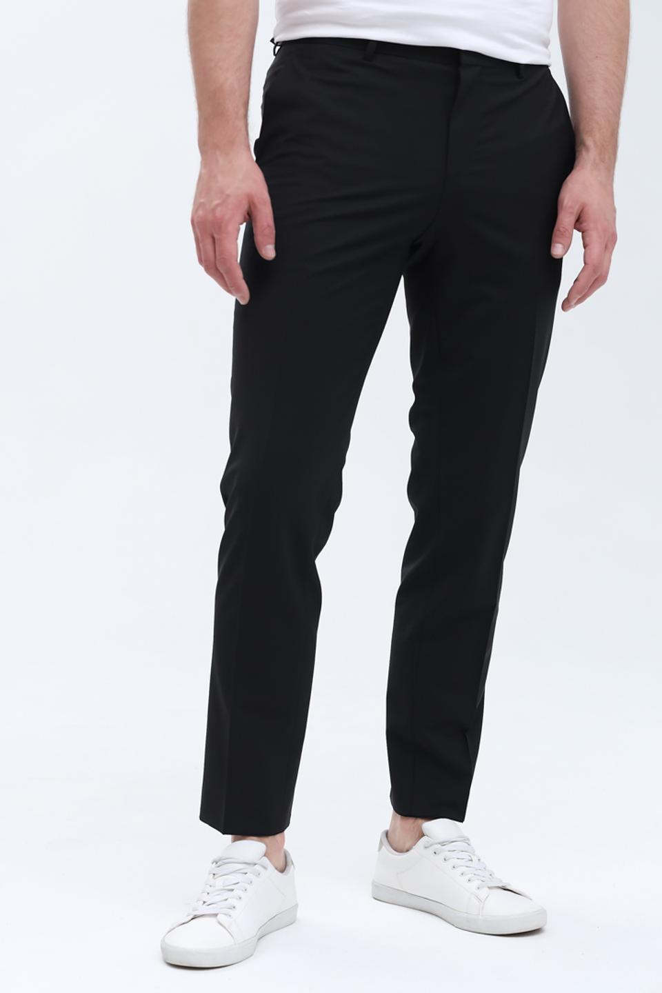 Костюм классический Hugo чёрный