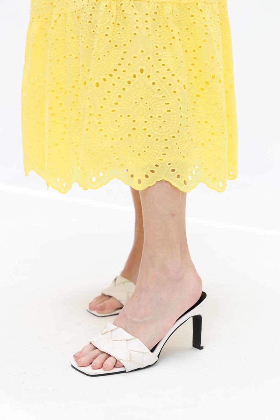 Платье Apart хлопковое жёлтое