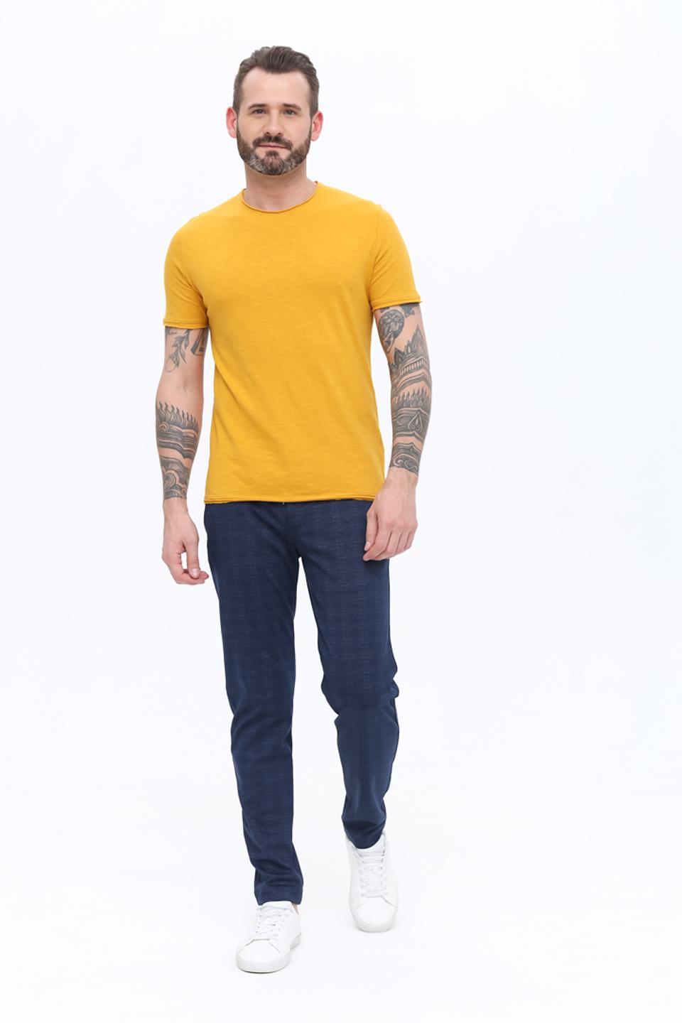 Футболка Alcott горчичная