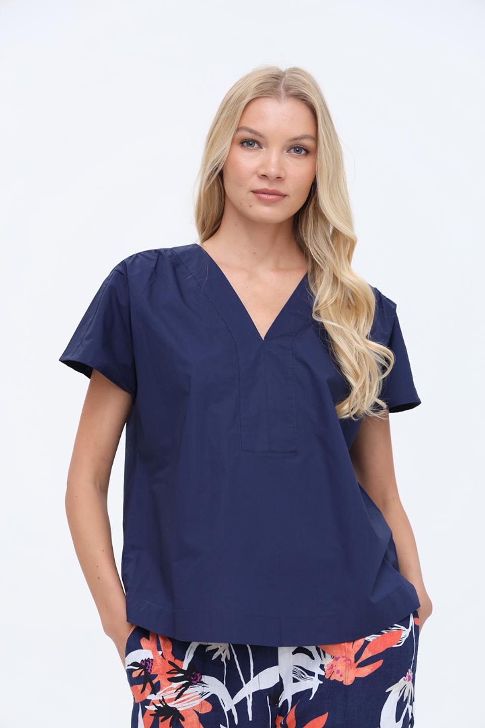 Блуза Gerry Weber темно-синяя с V-образным вырезом