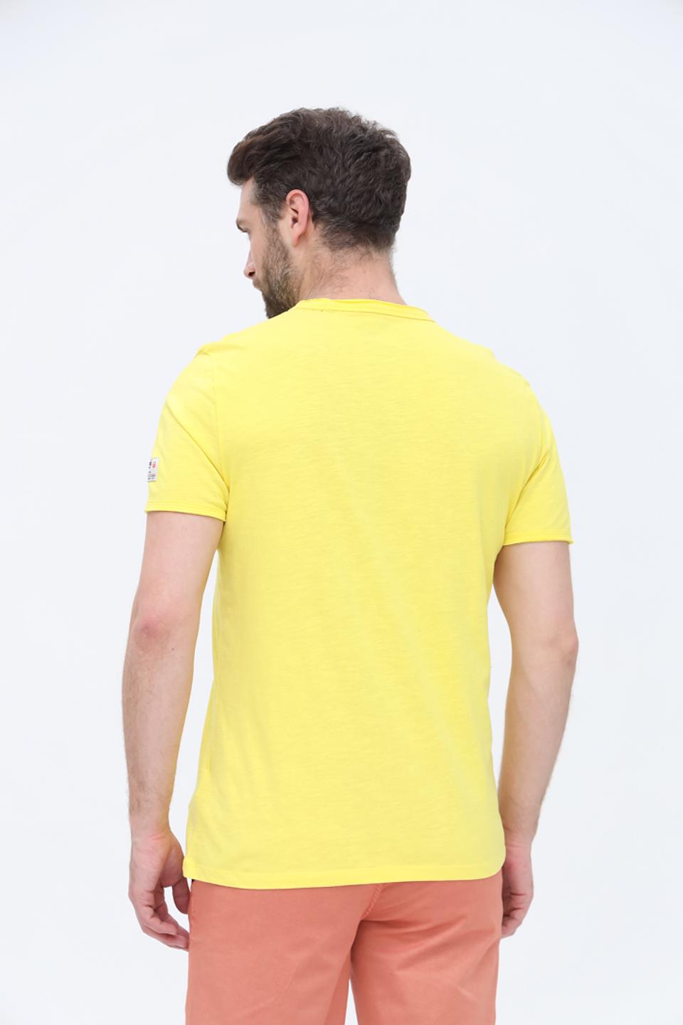 Футболка Time Zone с принтом жёлтая