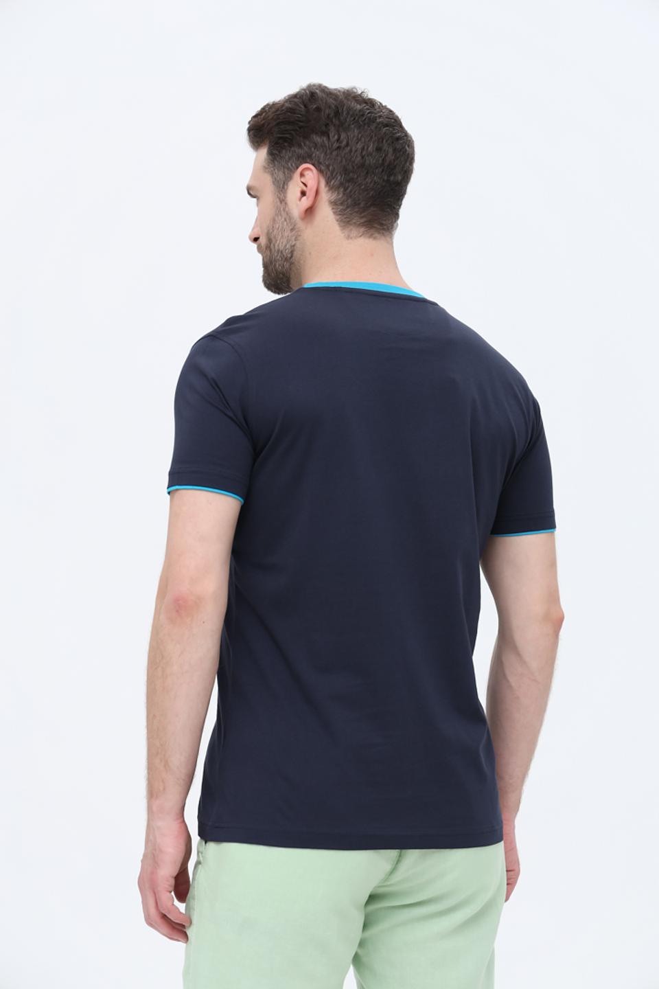 Футболка Sea Barrier с принтом тёмно-синяя