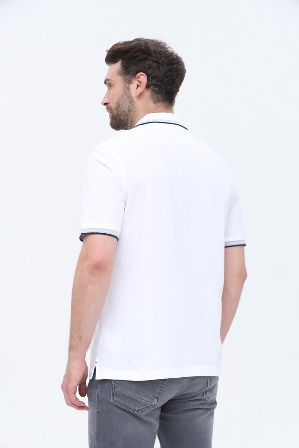 Поло Bugatti с контрастной отделкой белый