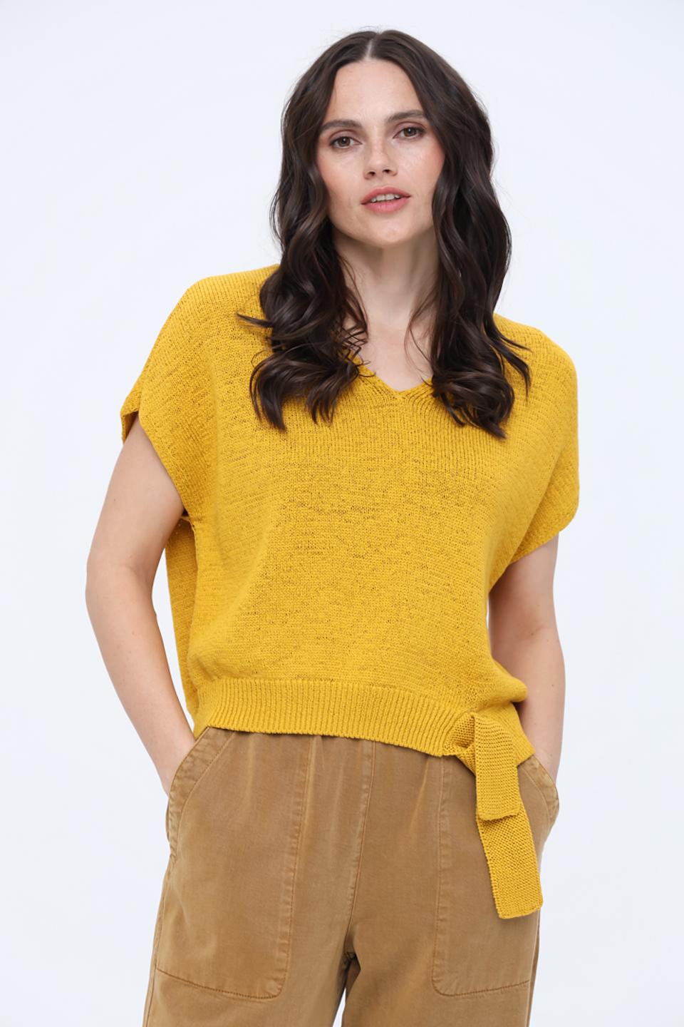 Пуловер Taifun горчичный с завязкой