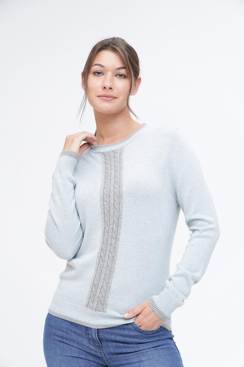 Пуловер Pezzo с косами голубой