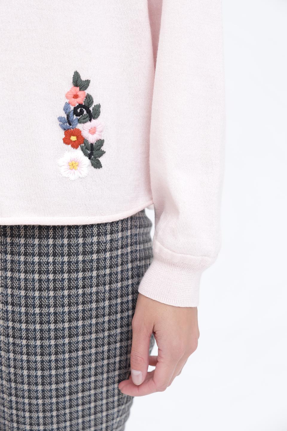 Пуловер Pezzo с вышивкой розовый