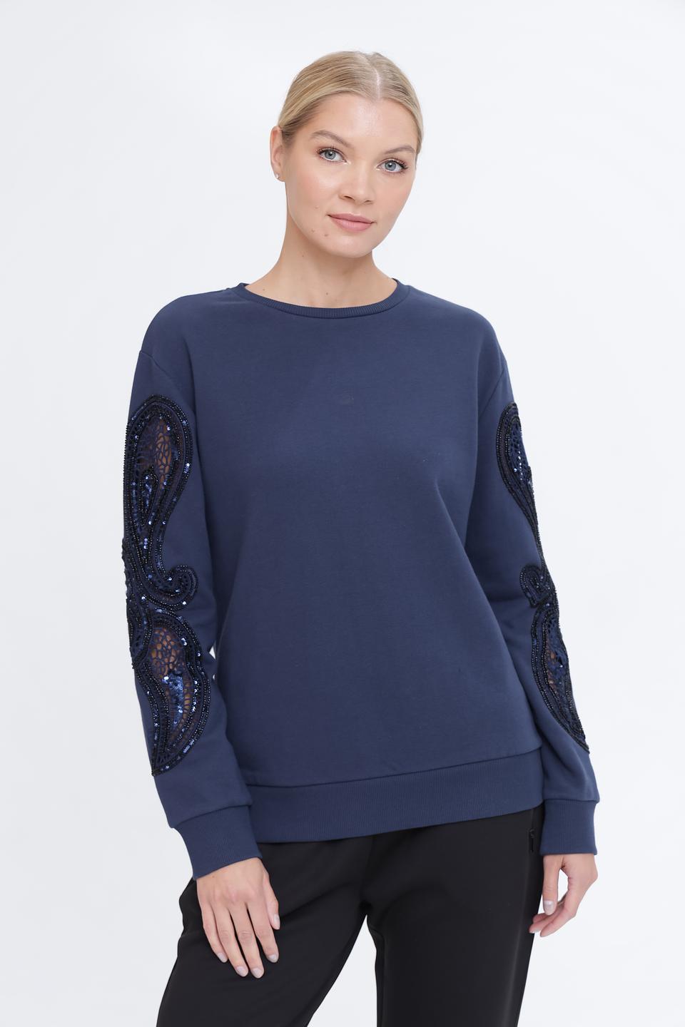 Пуловер Pezzo с вышивкой