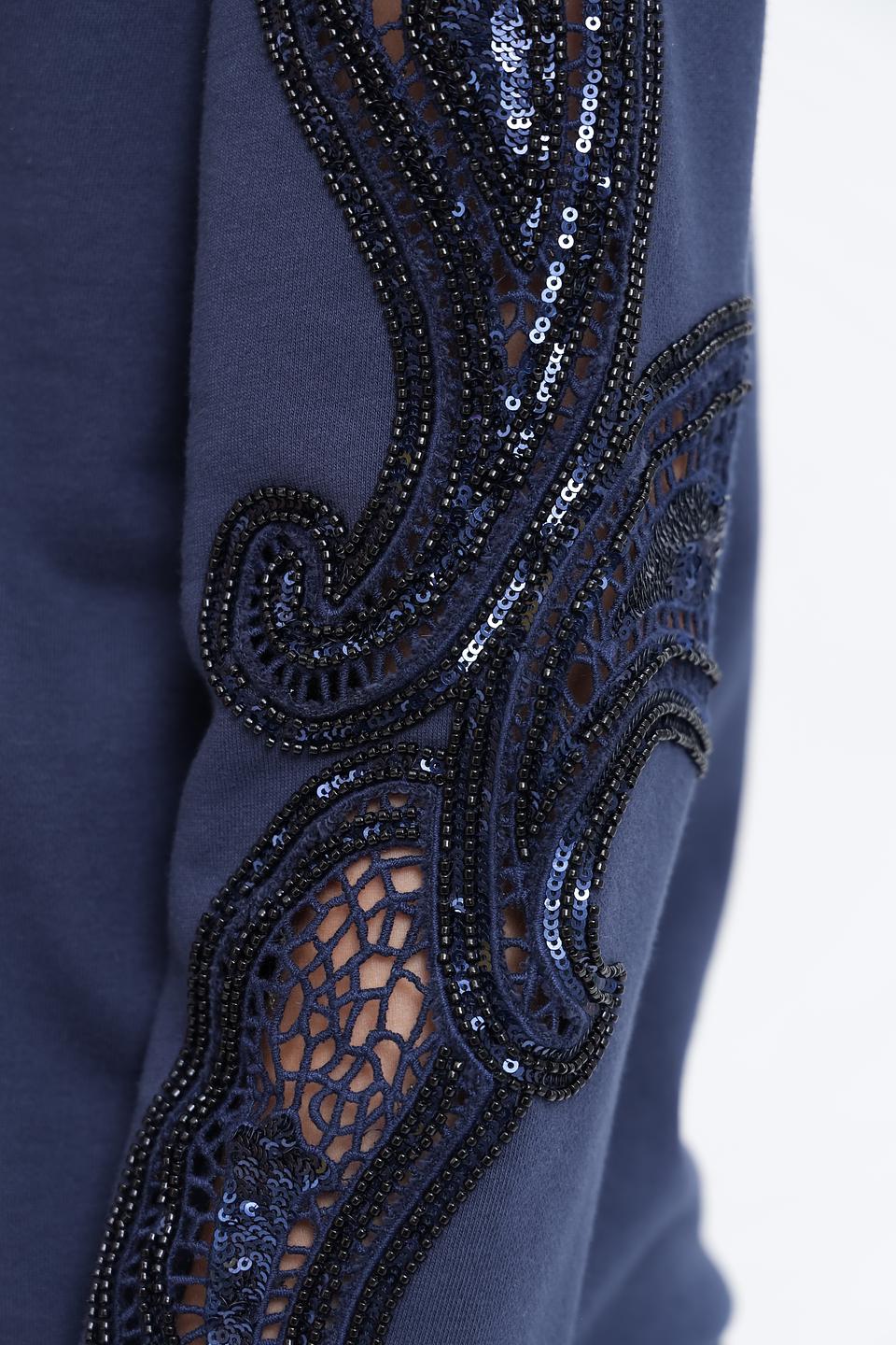 Пуловер Pezzo с вышивкой