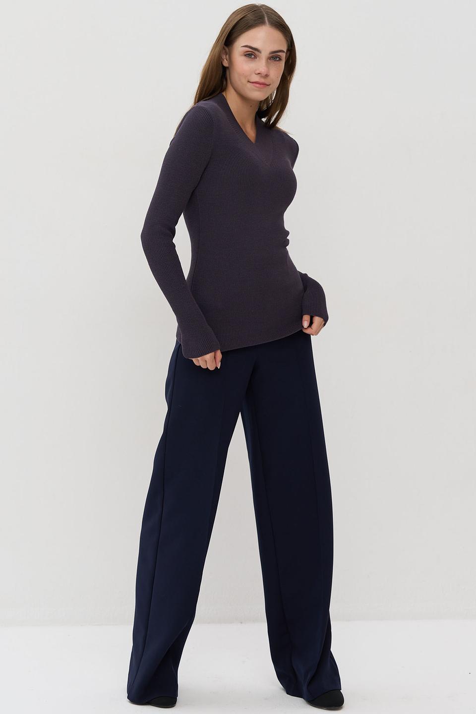 Джемпер VAY с V-образным вырезом