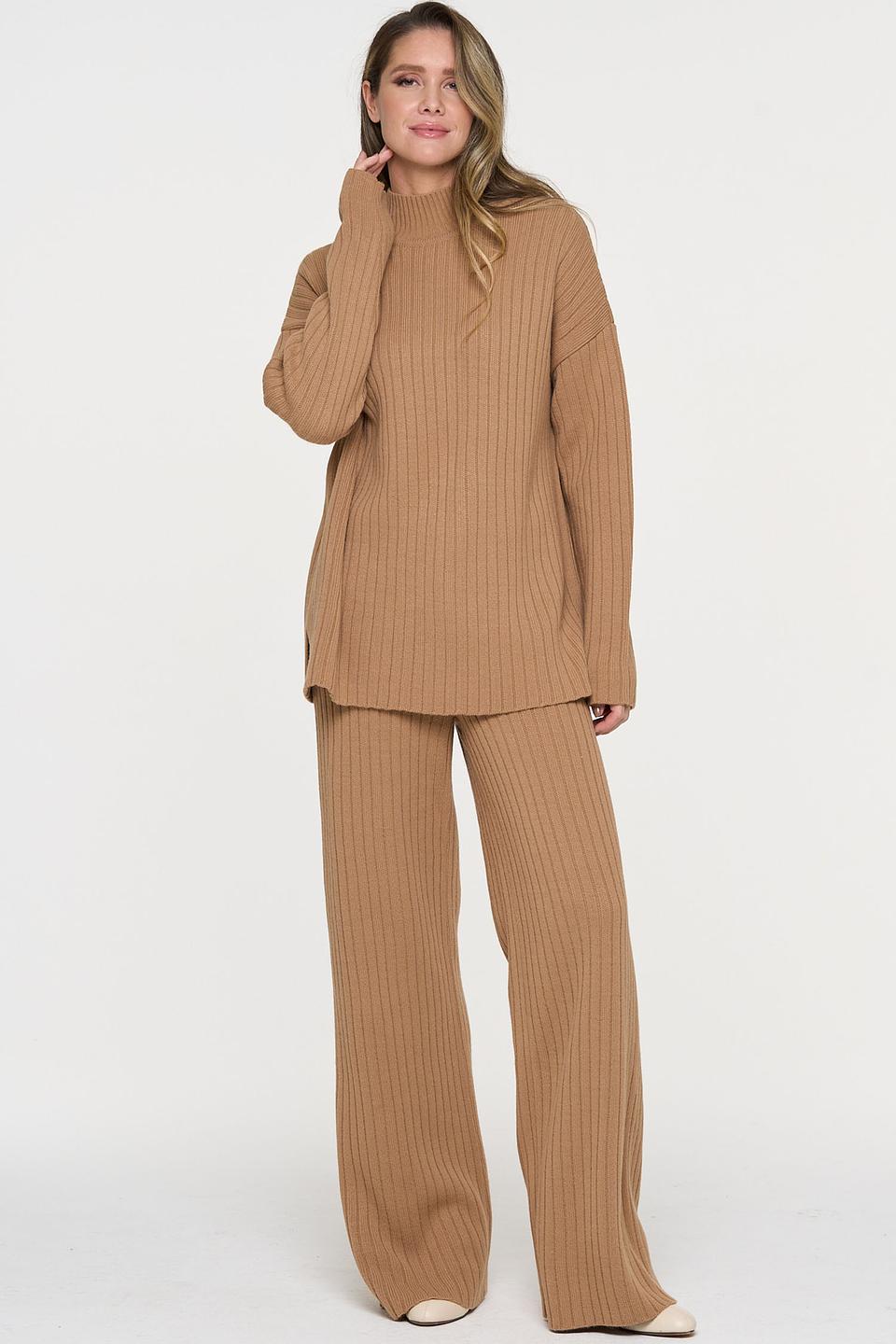 Костюм VAY вязаный бежевый