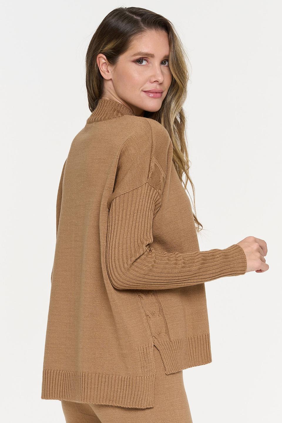 Костюм BE YOU вязаный бежевый