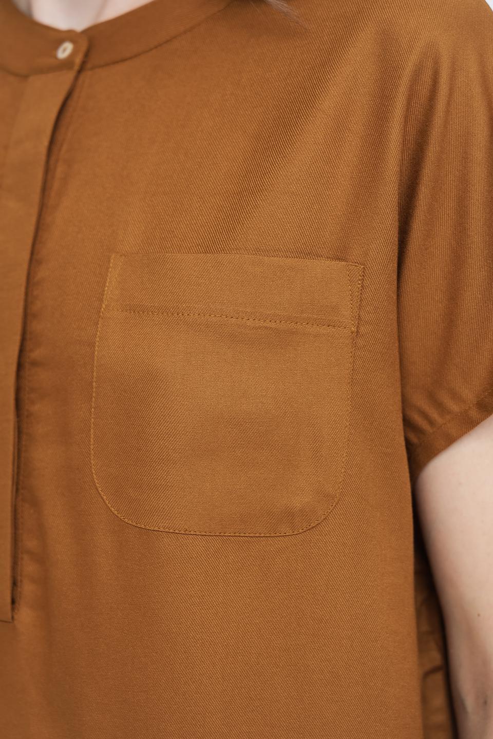 Блуза Oui с карманом горчичный