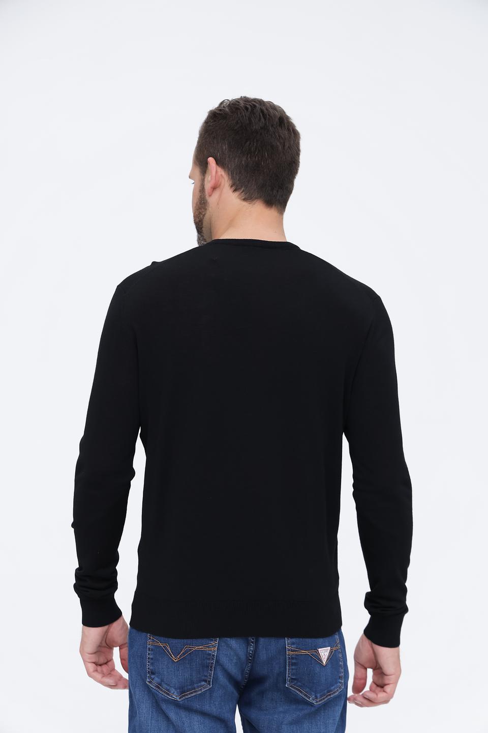 Джемпер Bugatti V-образный чёрный