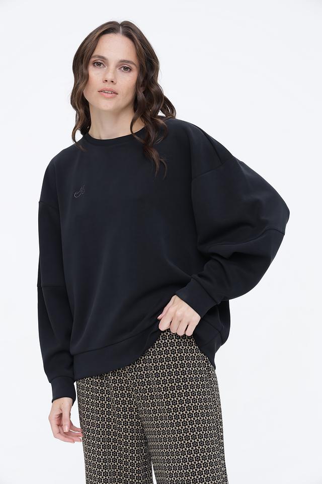 Пуловер Beatris чёрный оверсайз