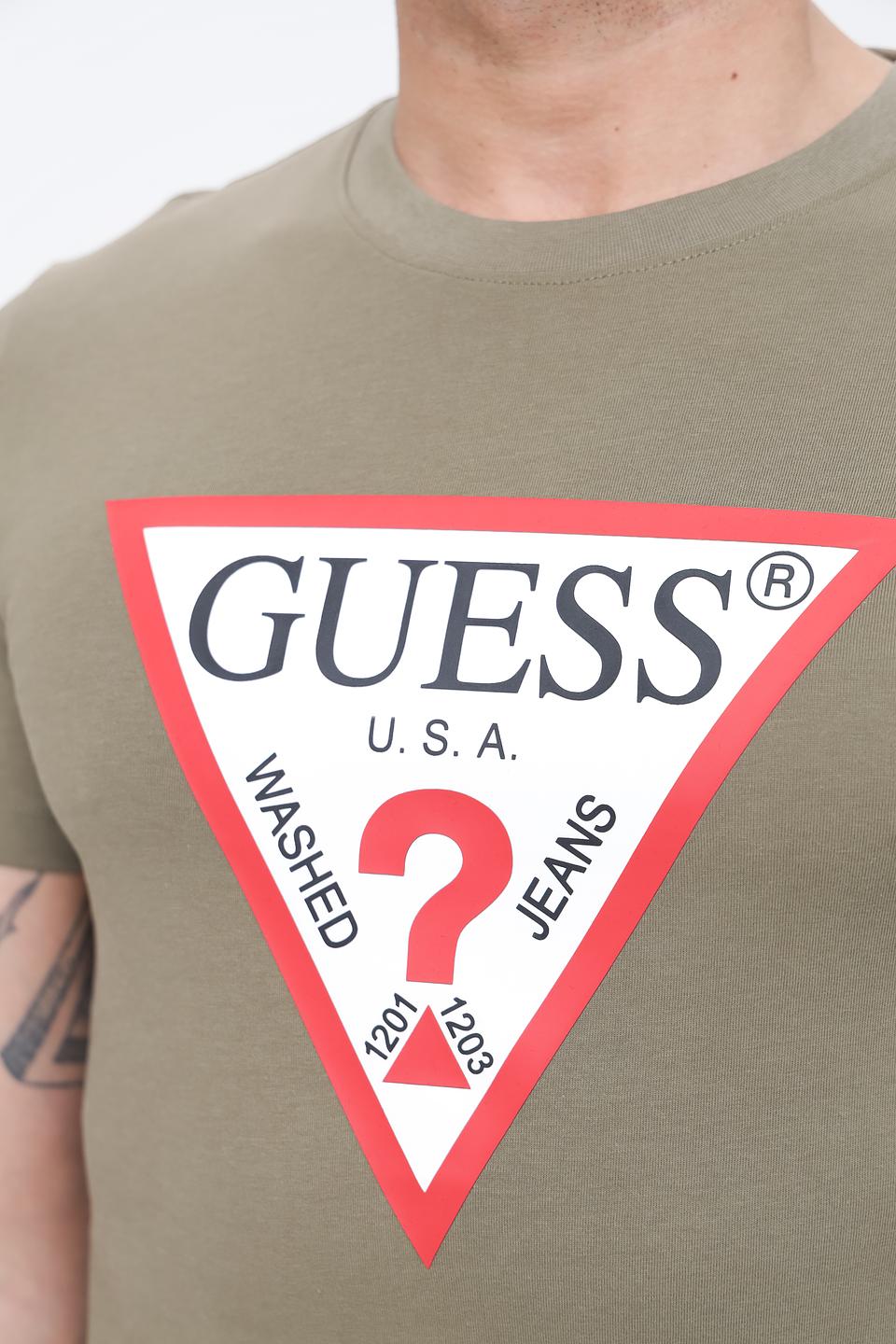 Футболка Guess хаки с логотипом
