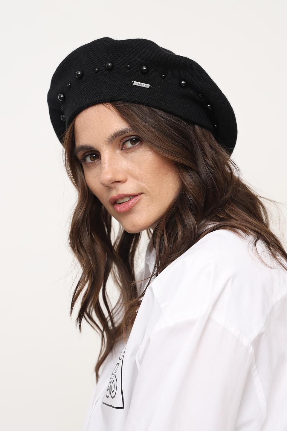 Берет Wegener с бусинами чёрный