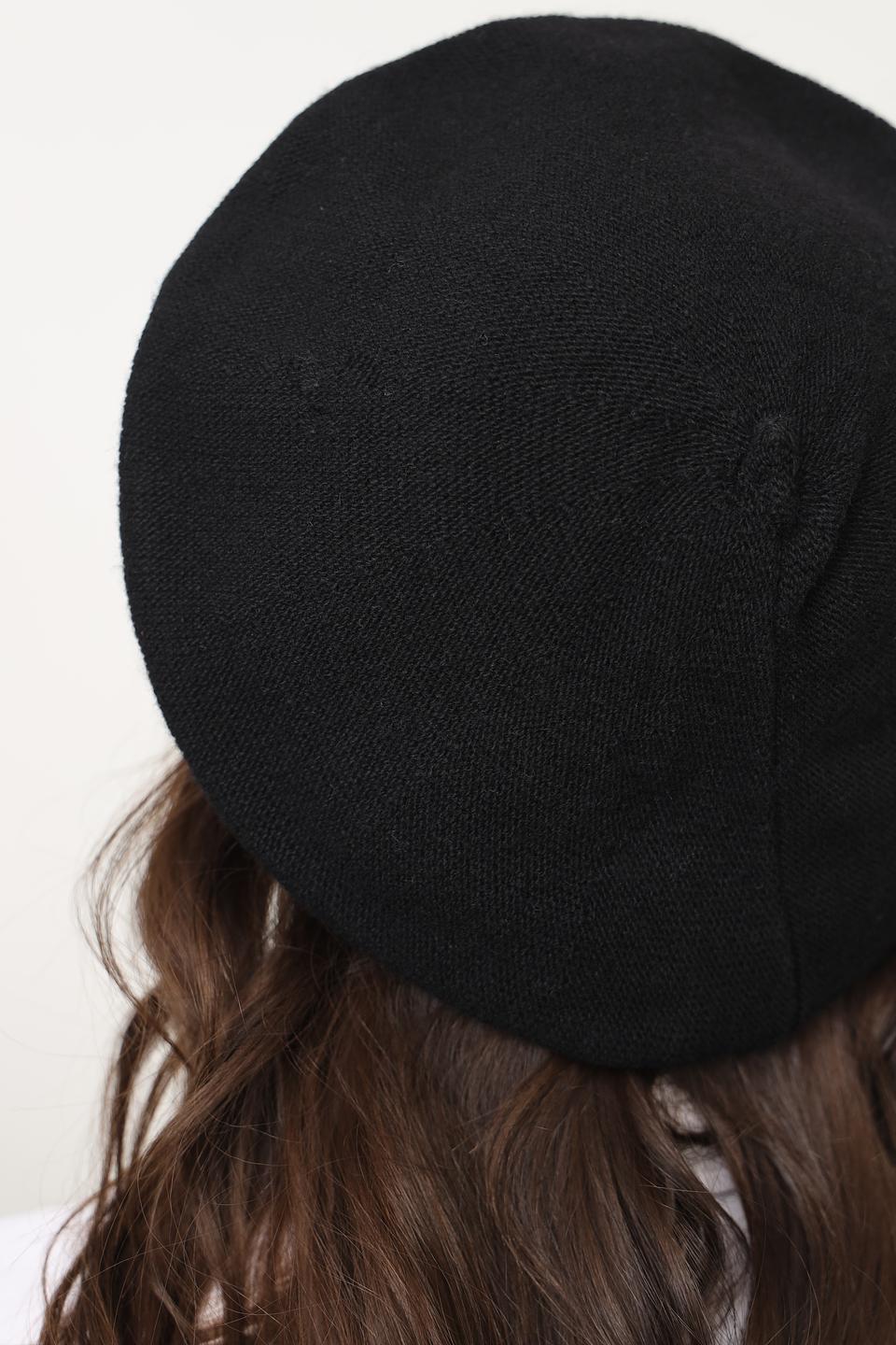 Берет Wegener с бусинами чёрный