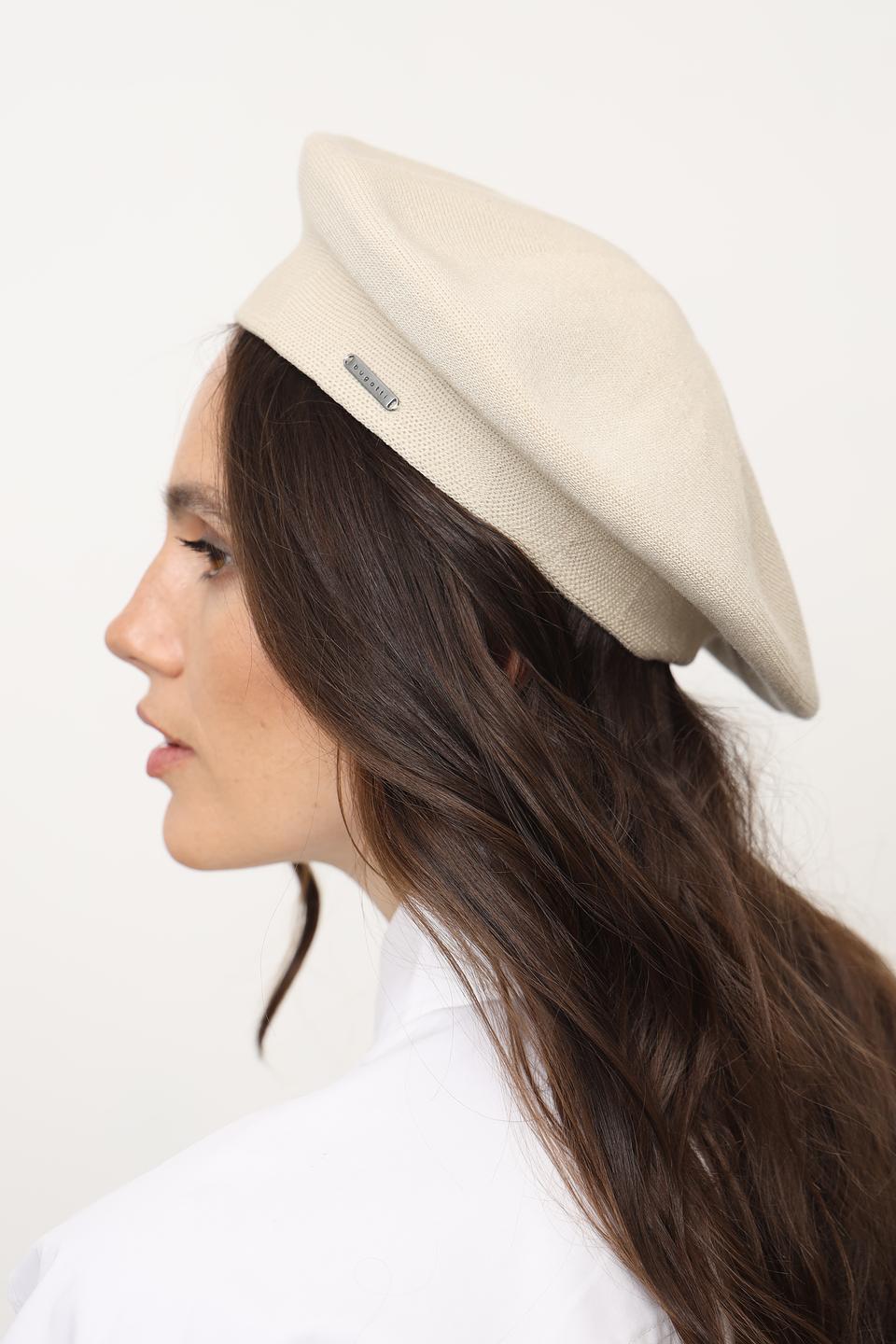 Берет Bugatti бежевый