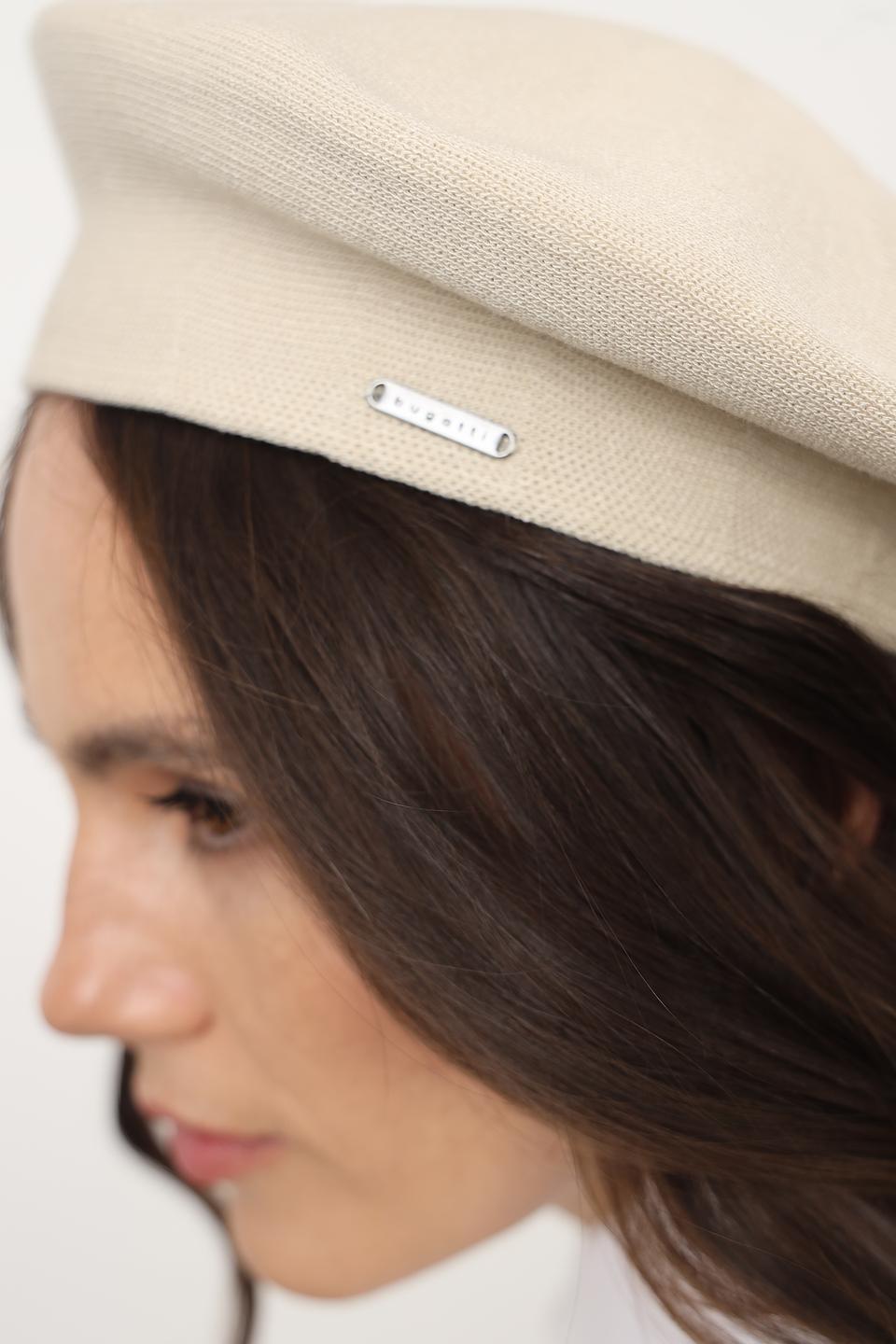 Берет Bugatti бежевый