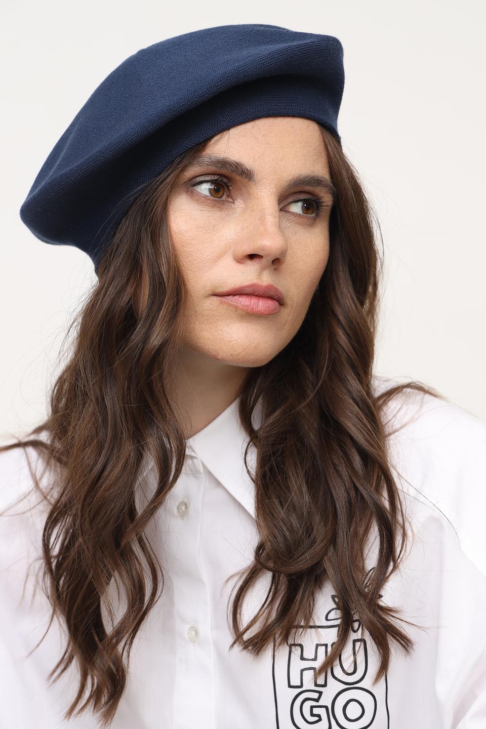 Берет Bugatti синий