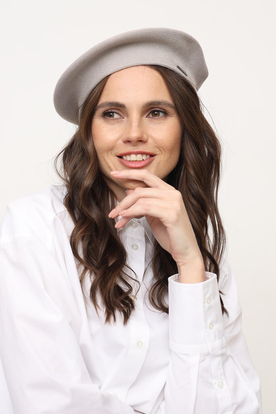 Берет Bugatti серый