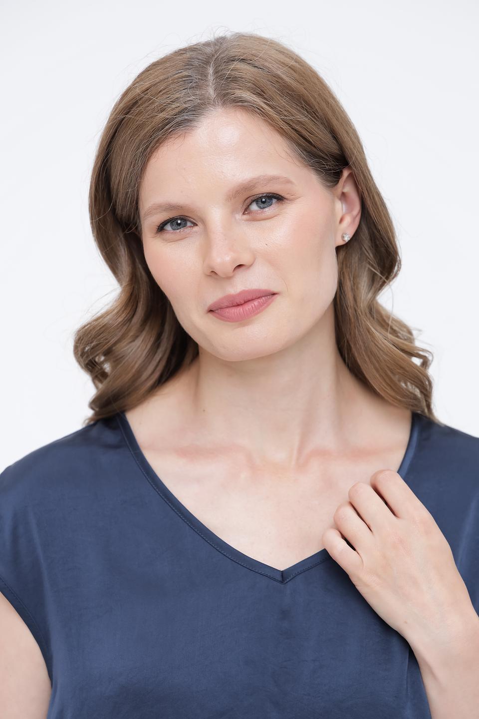 Топ Luisa Cerano синий с V-образным вырезом