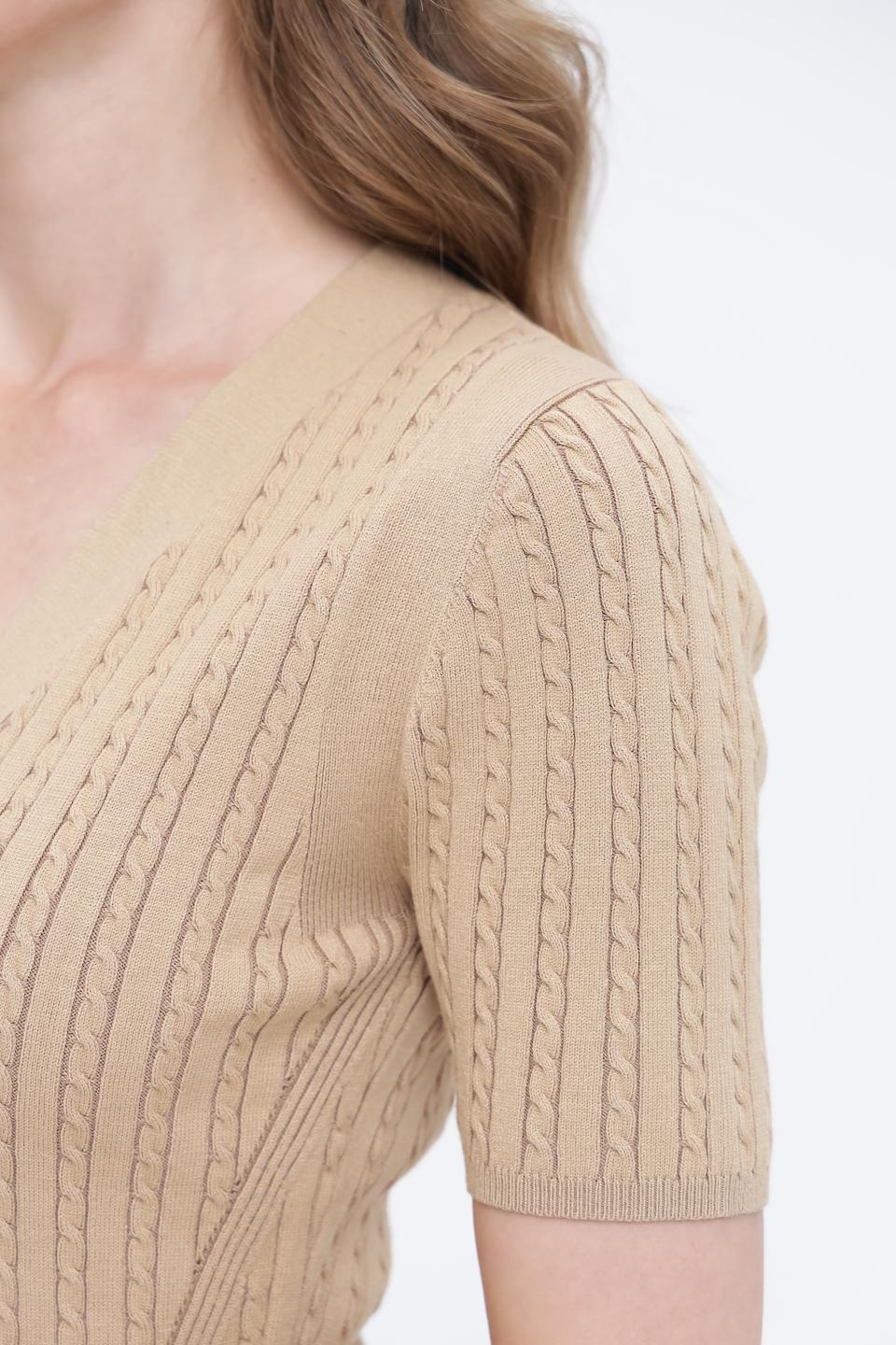 Платье Guess вязаное бежевое