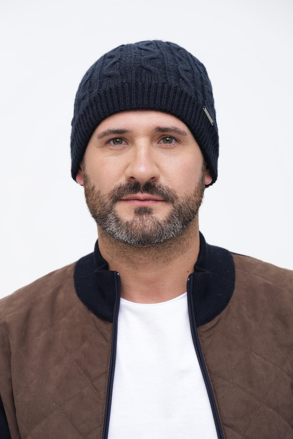 Шапка Bugatti ACC вязаная тёмно-синяя