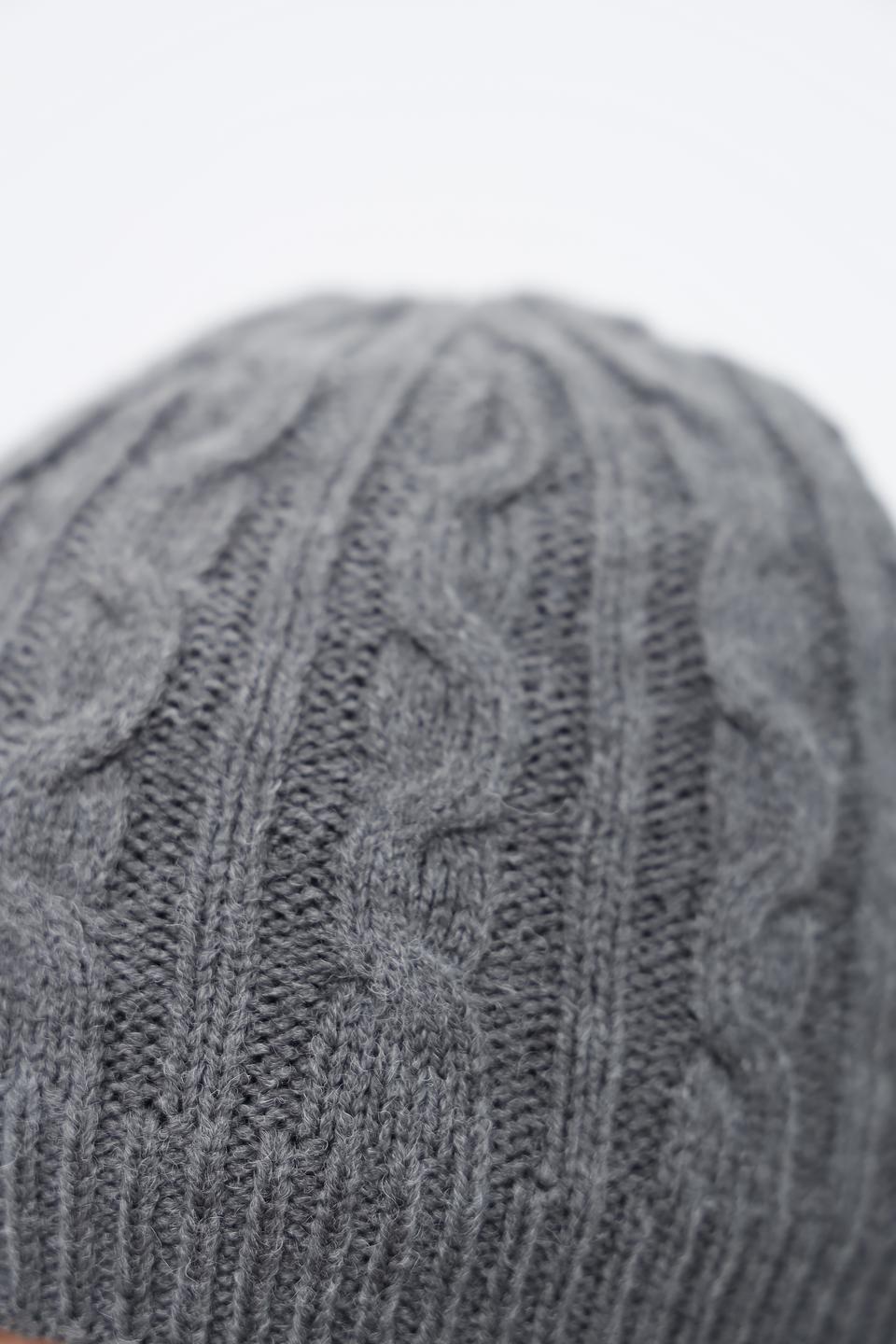 Шапка Wegener серый с косами