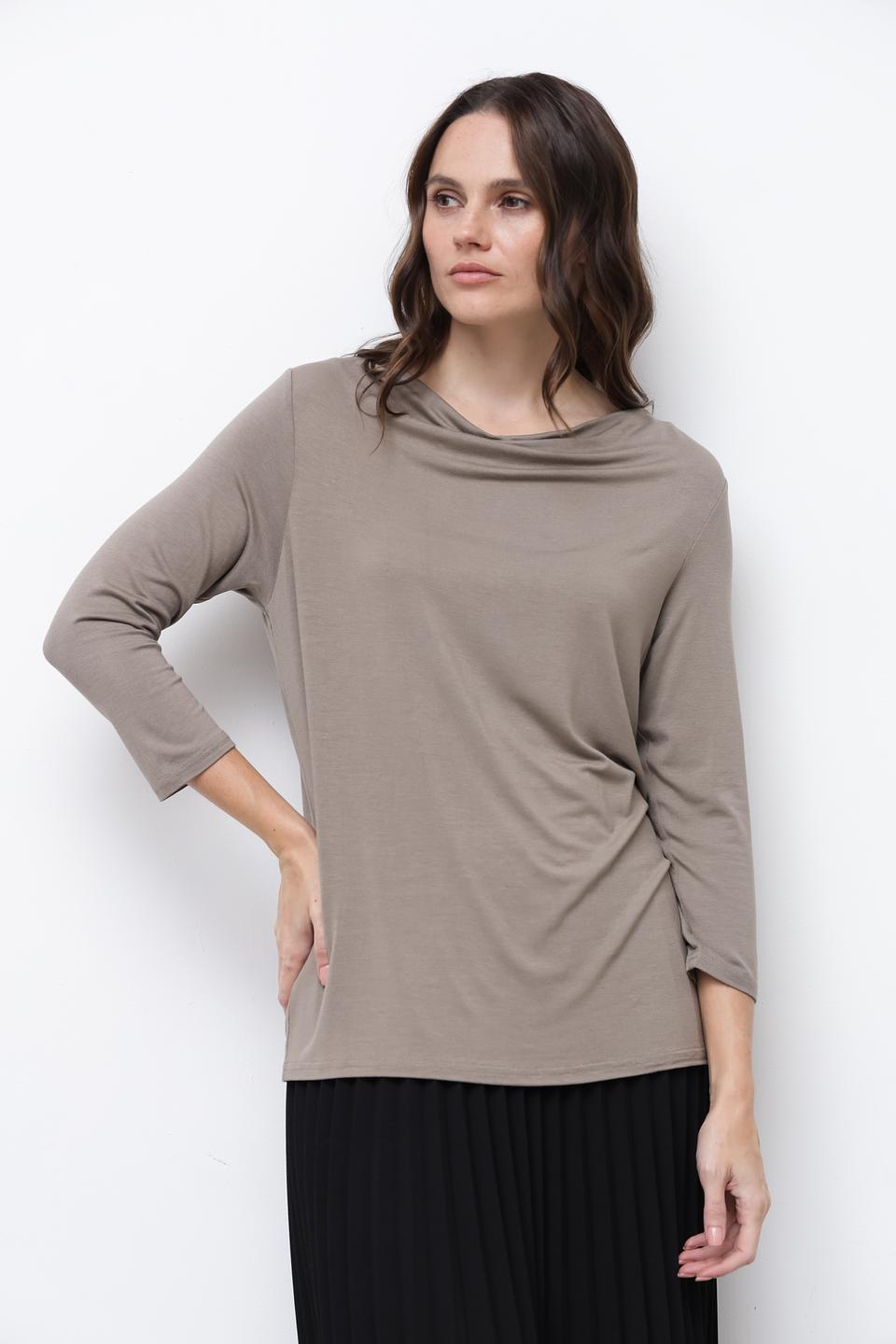 Пуловер Broadway бежевый с драпировкой