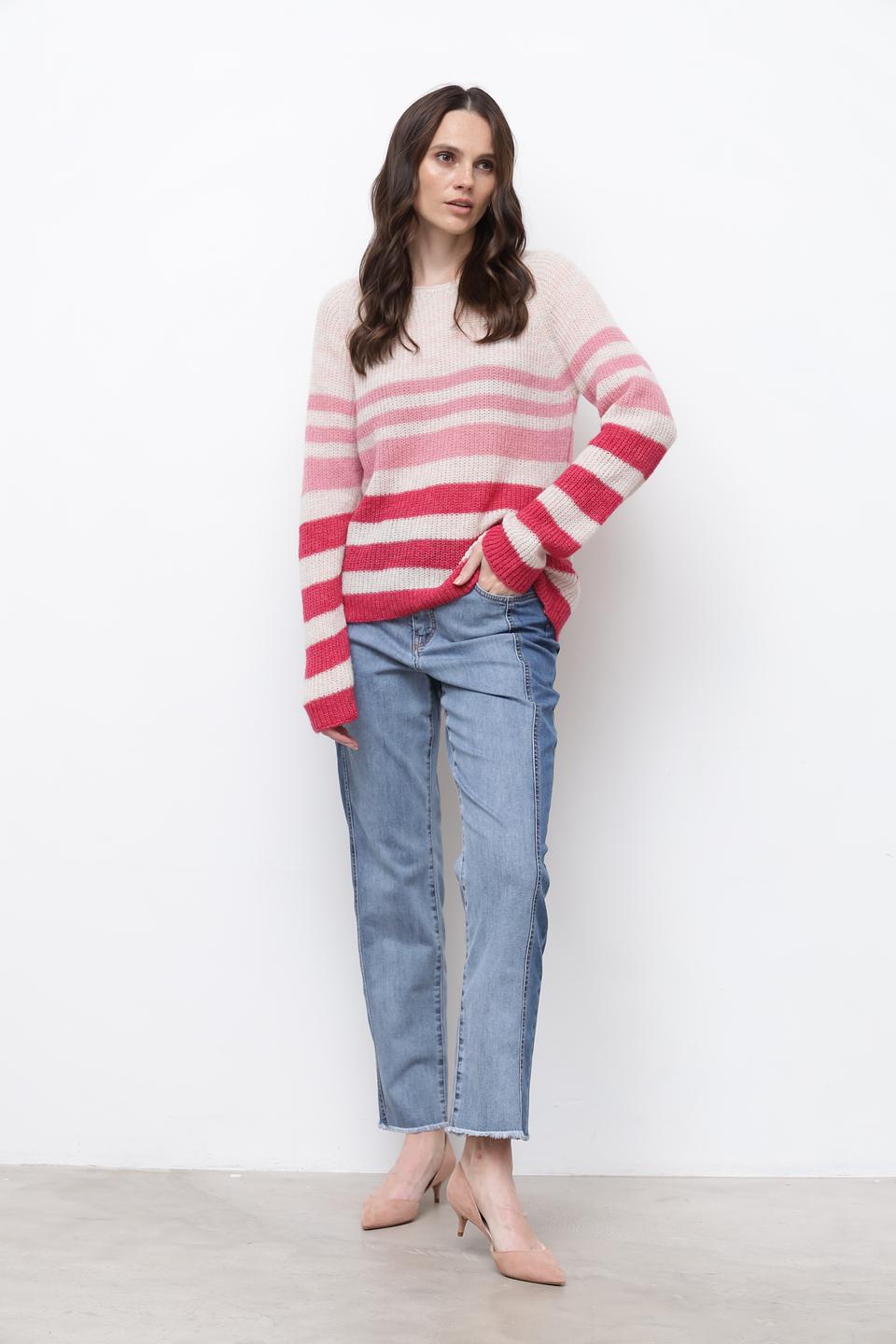 Пуловер Lecomte в полоску розовый