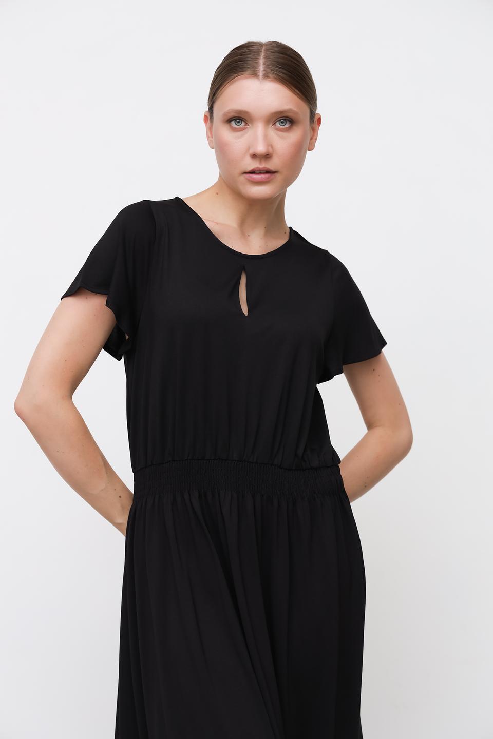 Платье Taifun чёрное с вырезом