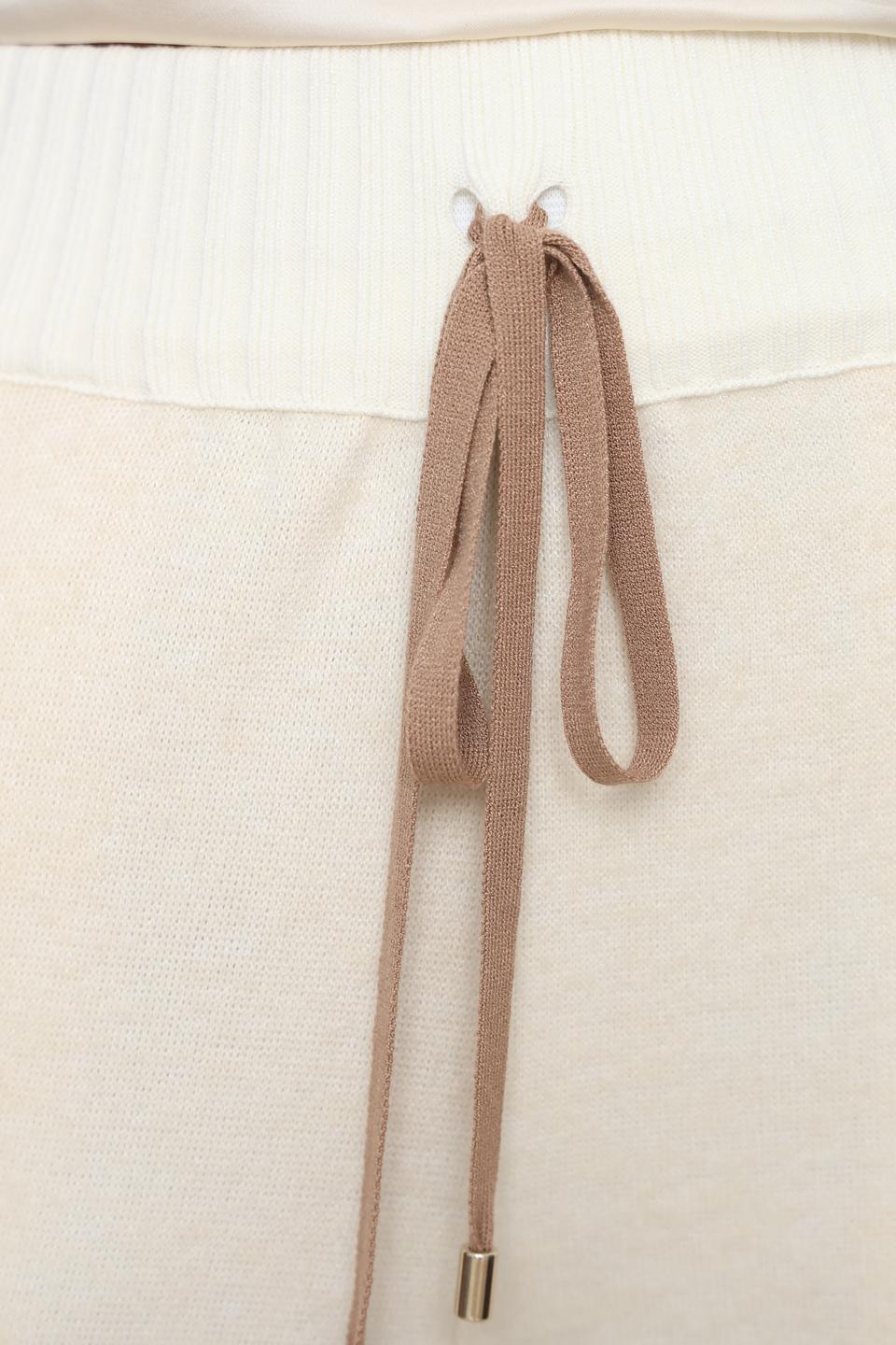 Брюки Tricot Chic жен. бежевые