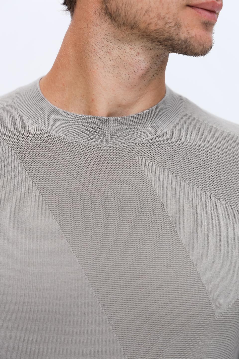 Джемпер Emporio Armani серый