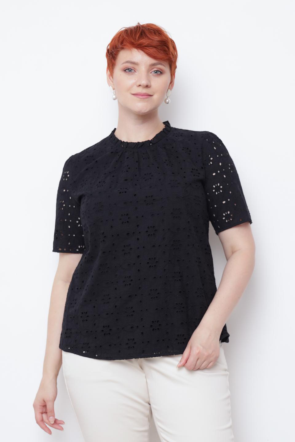 Блуза Taifun чёрная с вышивкой