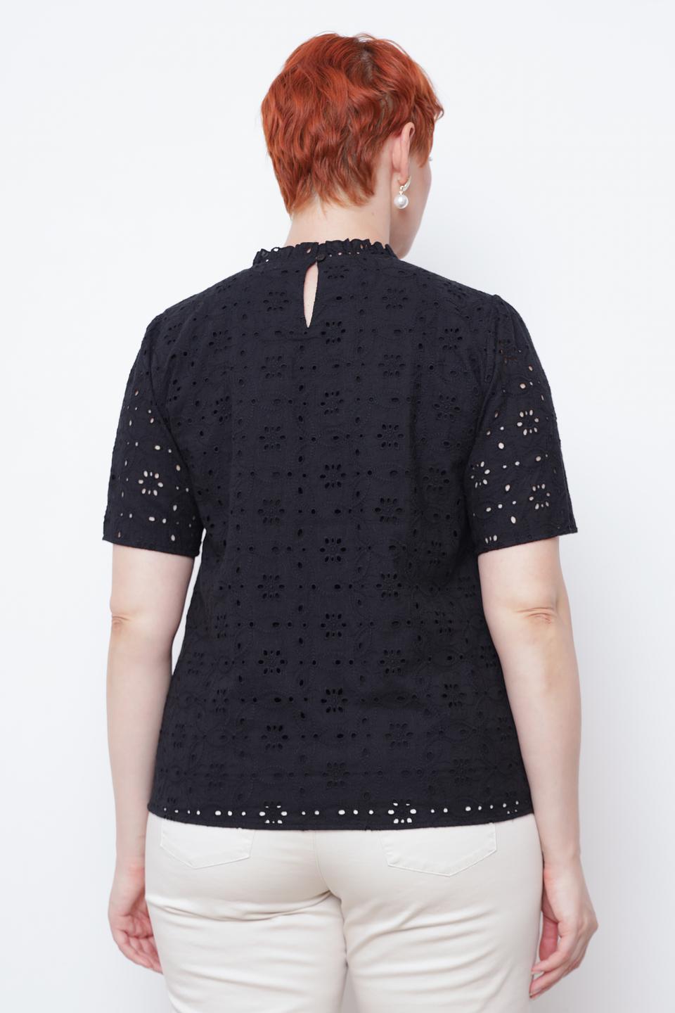 Блуза Taifun чёрная с вышивкой