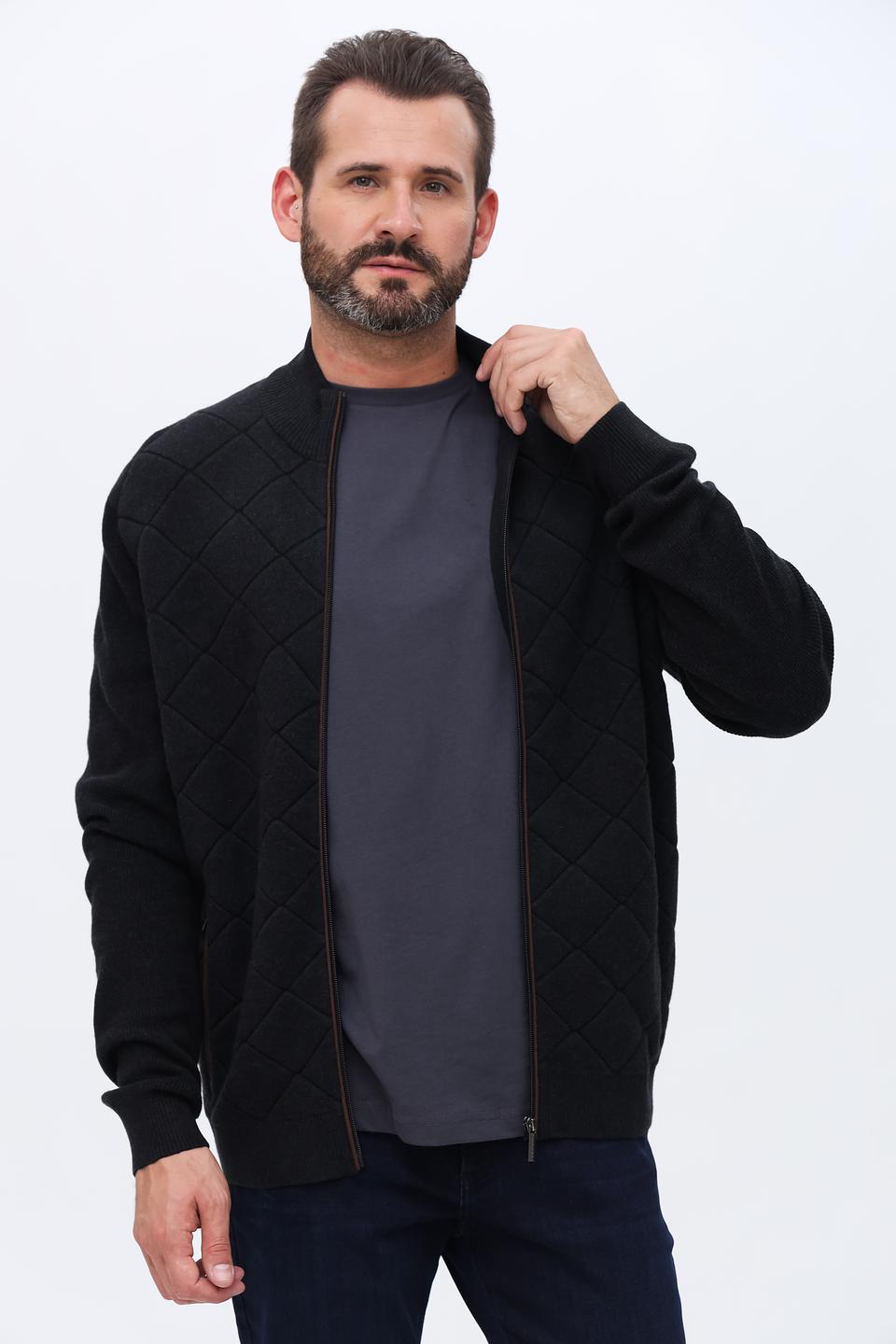 Кардиган Bugatti чёрный на молнии