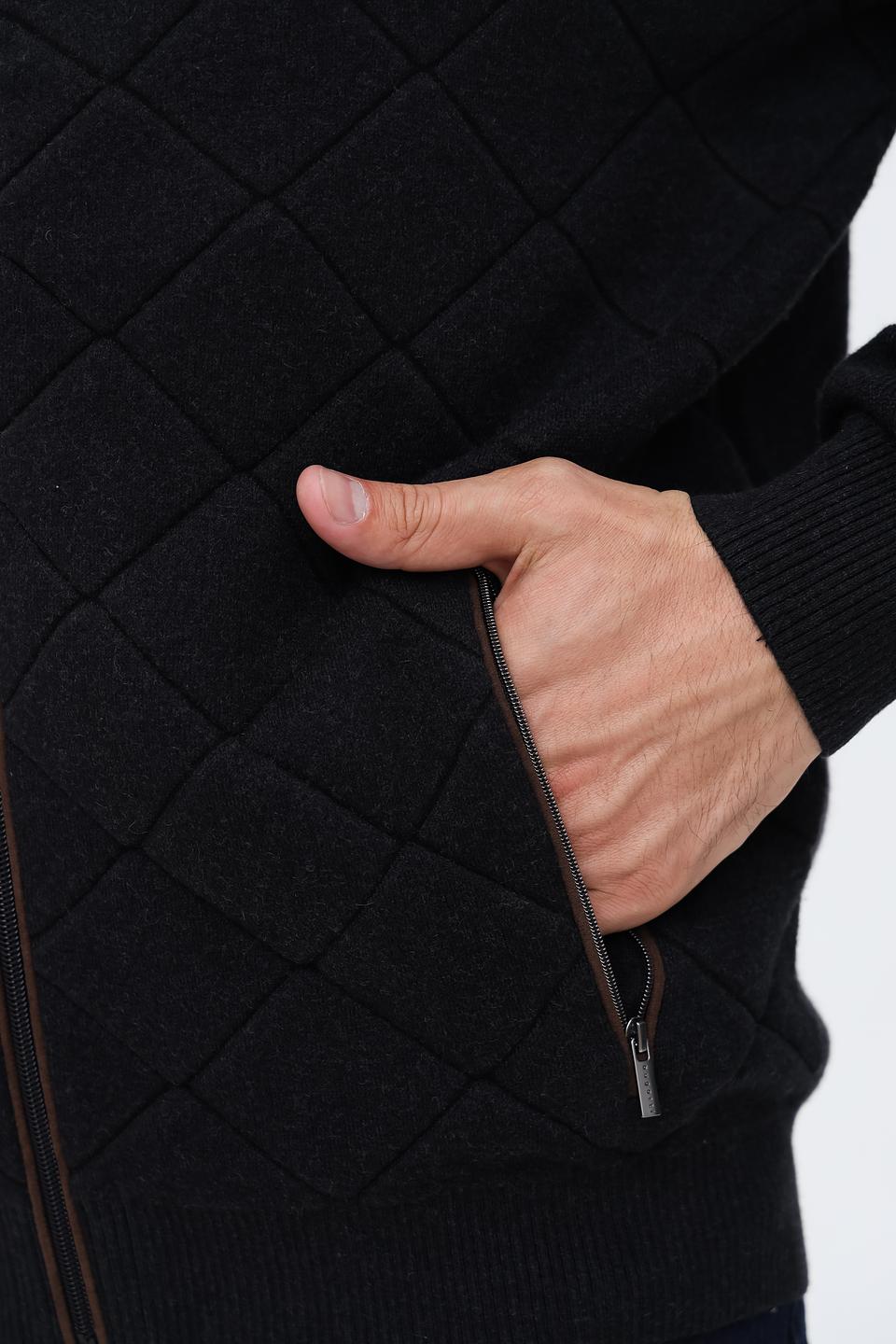 Кардиган Bugatti чёрный на молнии