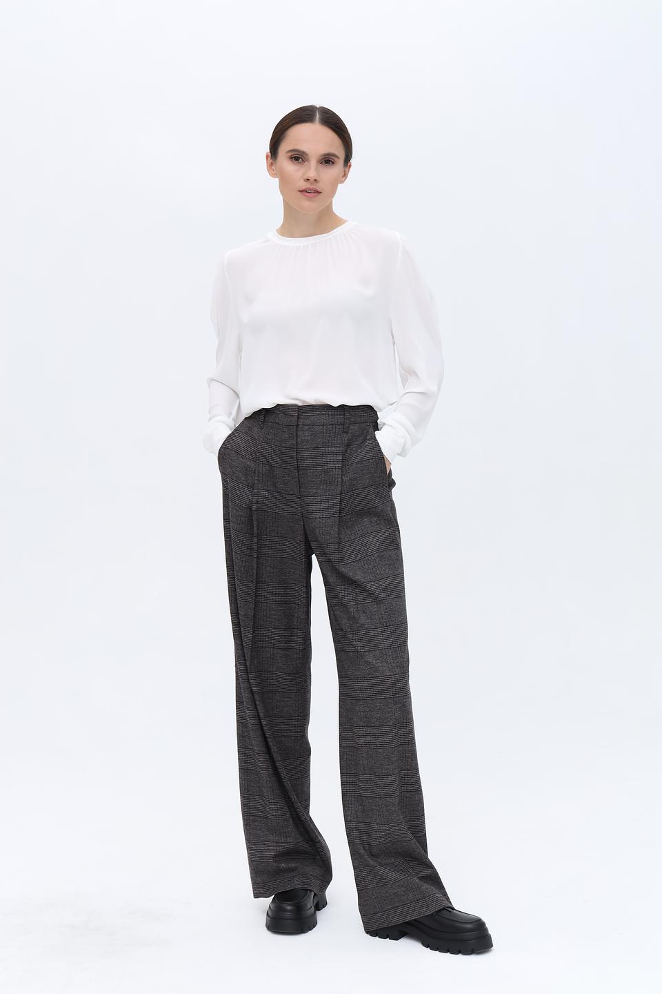 Блуза Rich and Royal белая с рукавами-фонариками