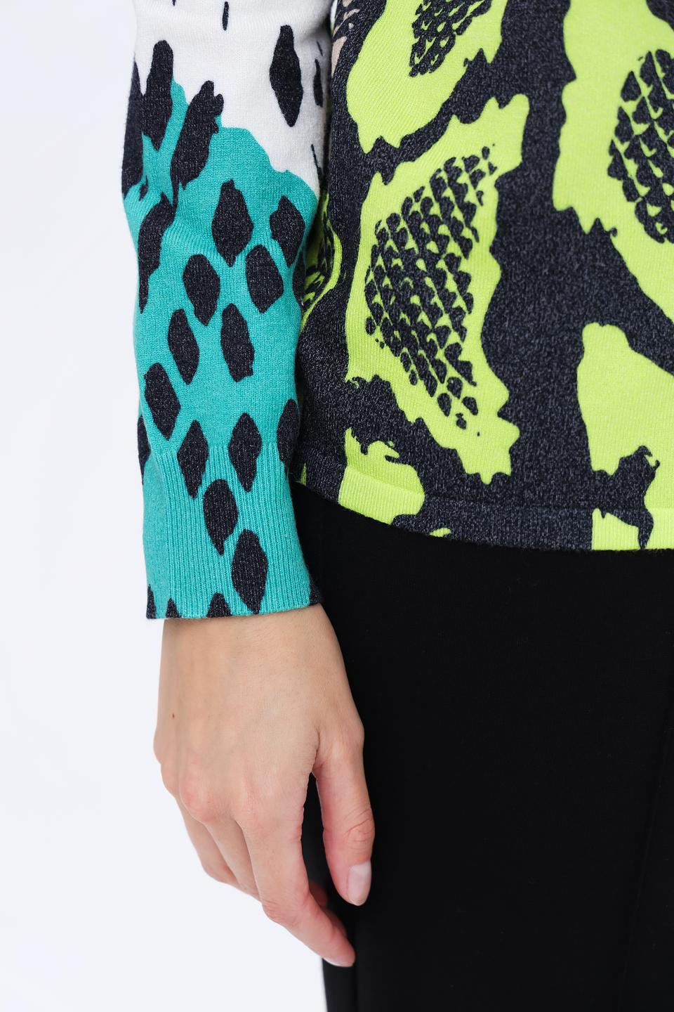 Пуловер Tuzzi с принтом reptile