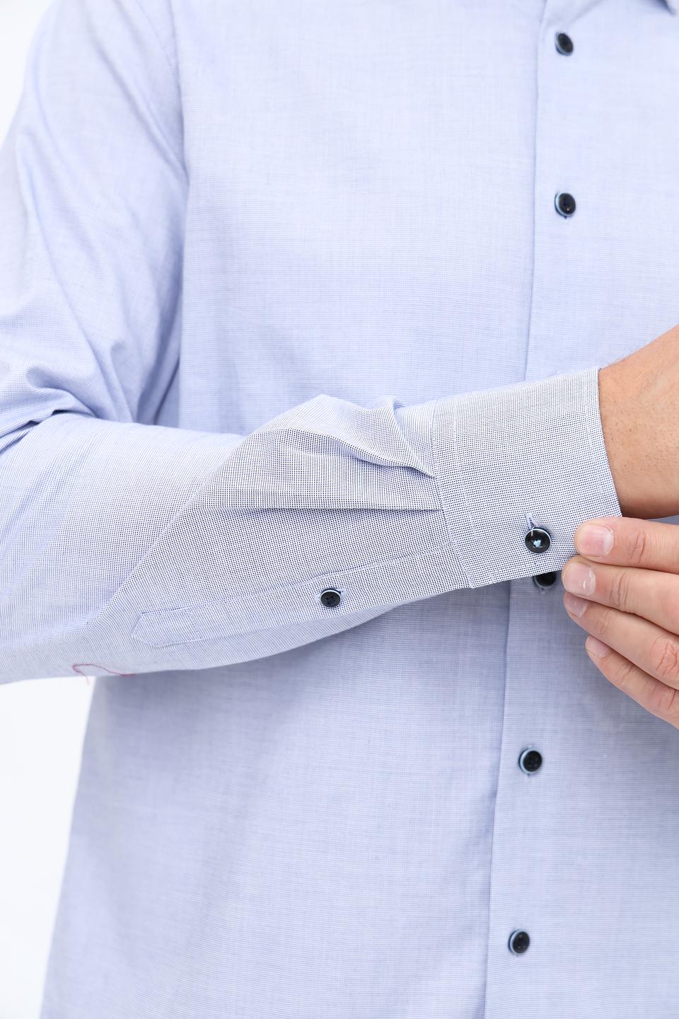 Рубашка Bugatti голубая приталенная